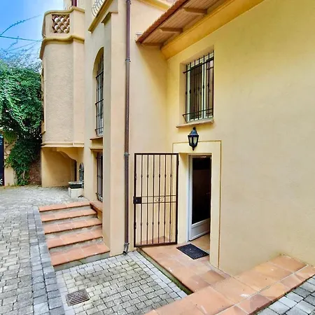 Eugene Villa *